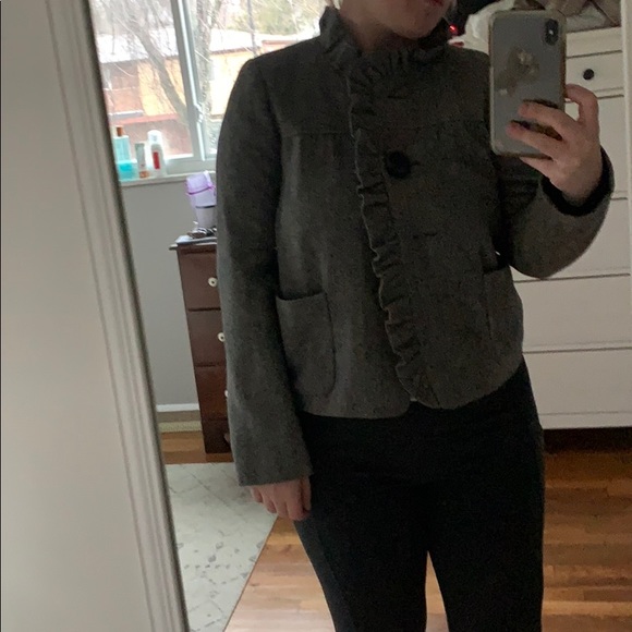 J. Crew Button Front Houndstooth Wool Silk Lined Coat with Ruffle! - Picture 8 of 8